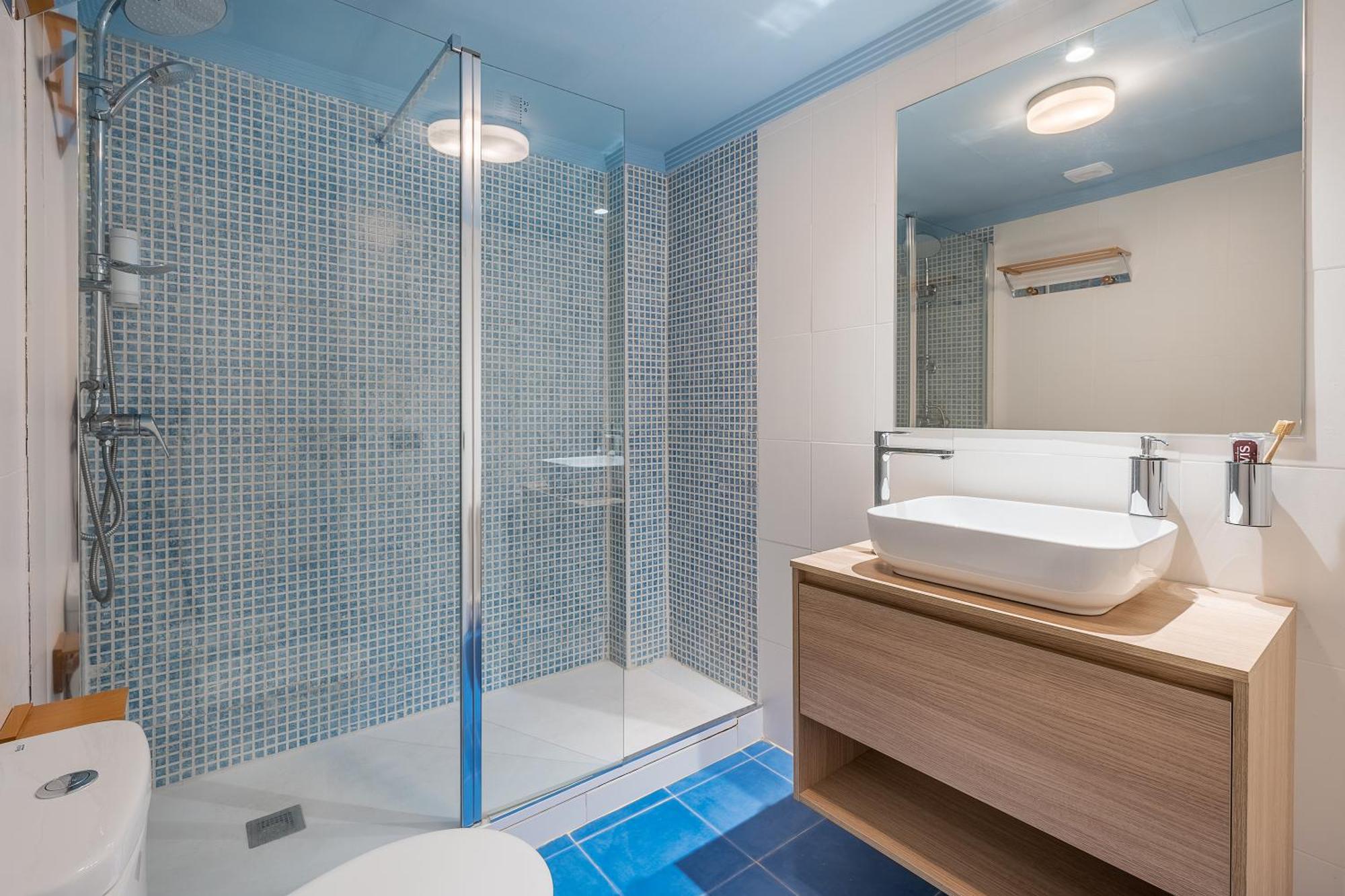 Granada Suites By Olala Homes Ngoại thất bức ảnh