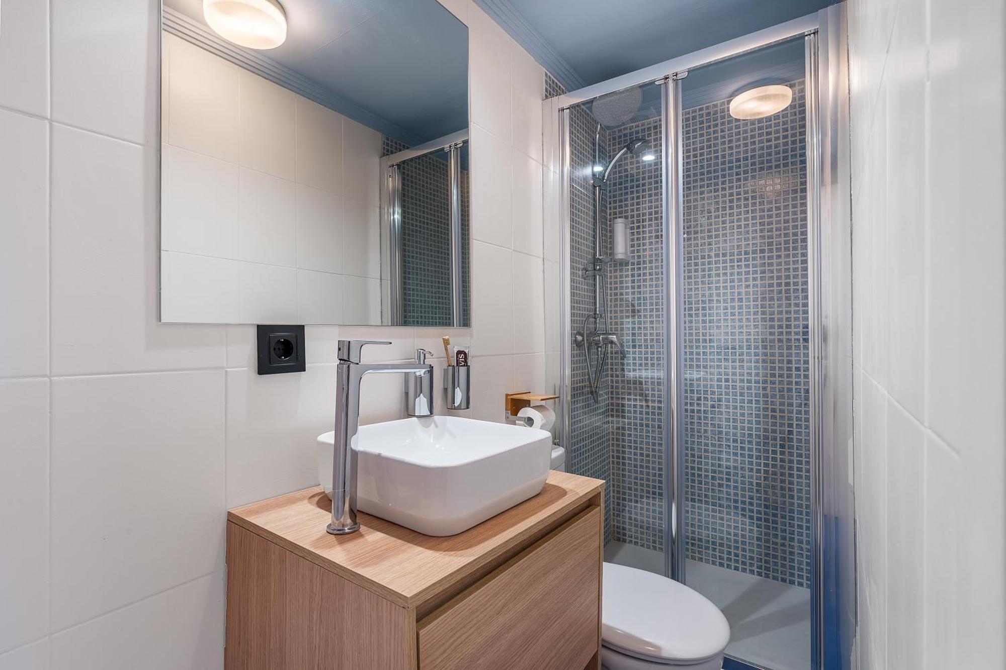 Granada Suites By Olala Homes Ngoại thất bức ảnh