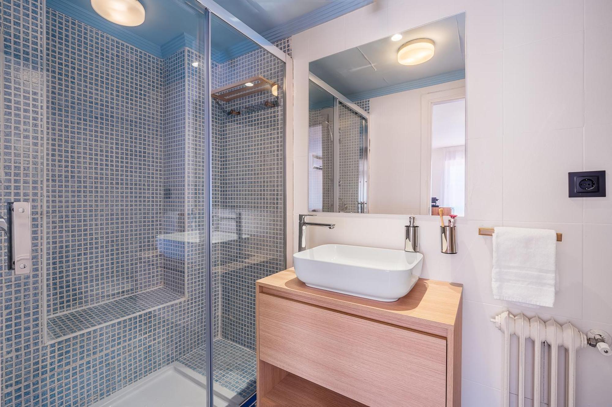 Granada Suites By Olala Homes Ngoại thất bức ảnh