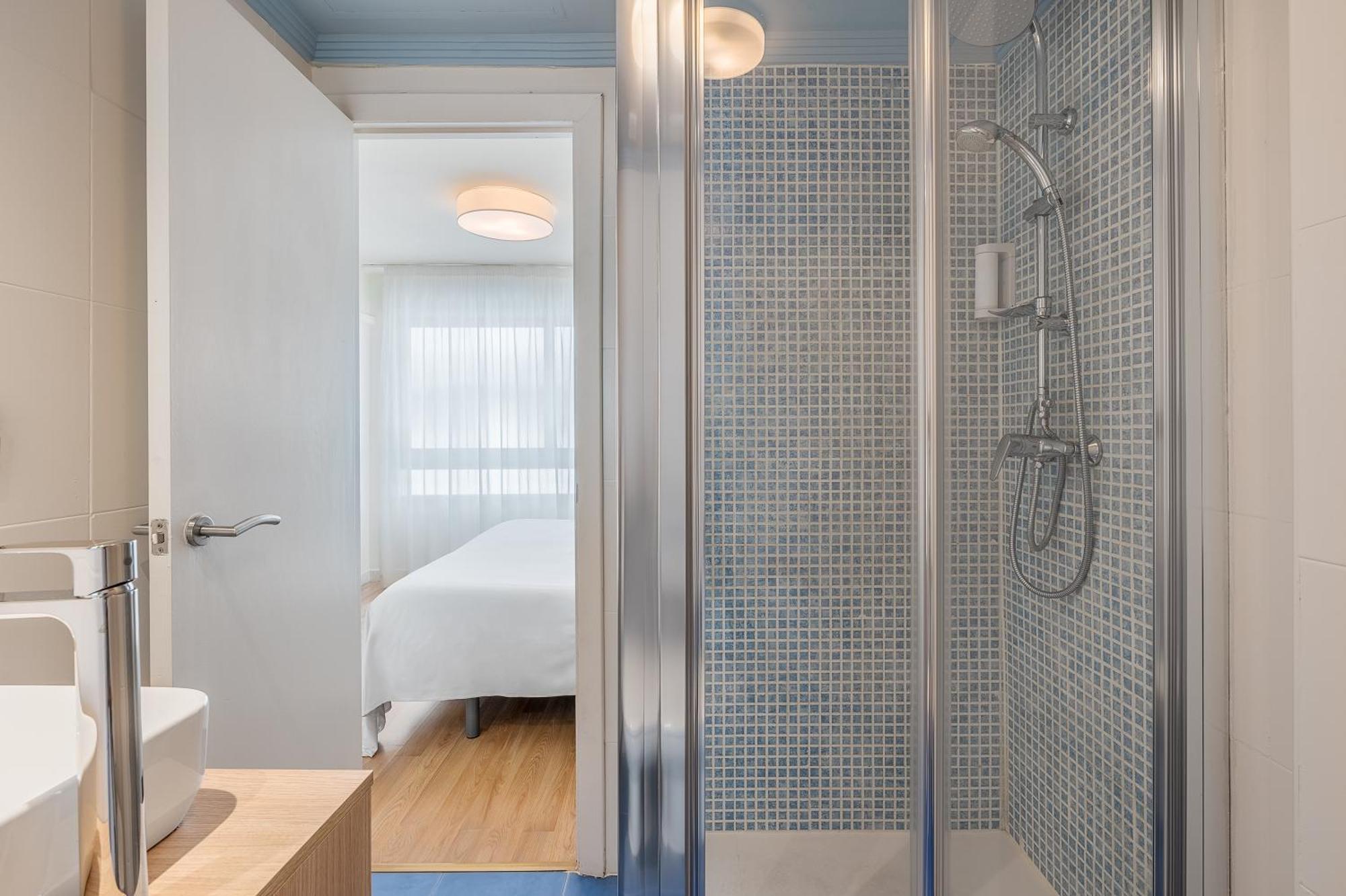 Granada Suites By Olala Homes Ngoại thất bức ảnh